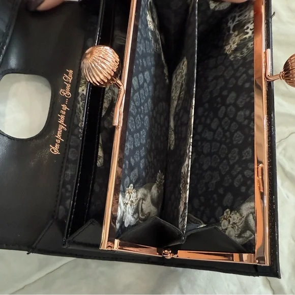 Ted Baker London Black Patent Clutch with Rose Gold Accents NWOT - Picture 6 of 6
